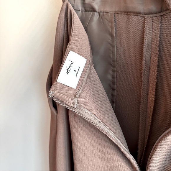 Aritzia Écoulement Jumpsuit in Nutmeg by Wilfred - Picture 5 of 6